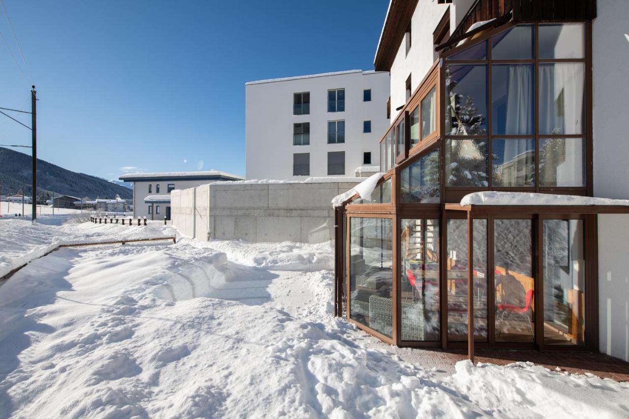 Agrimonia - 5,5-zi Duplex Bis 9 Personen Mit Eigenem Garten * Davos