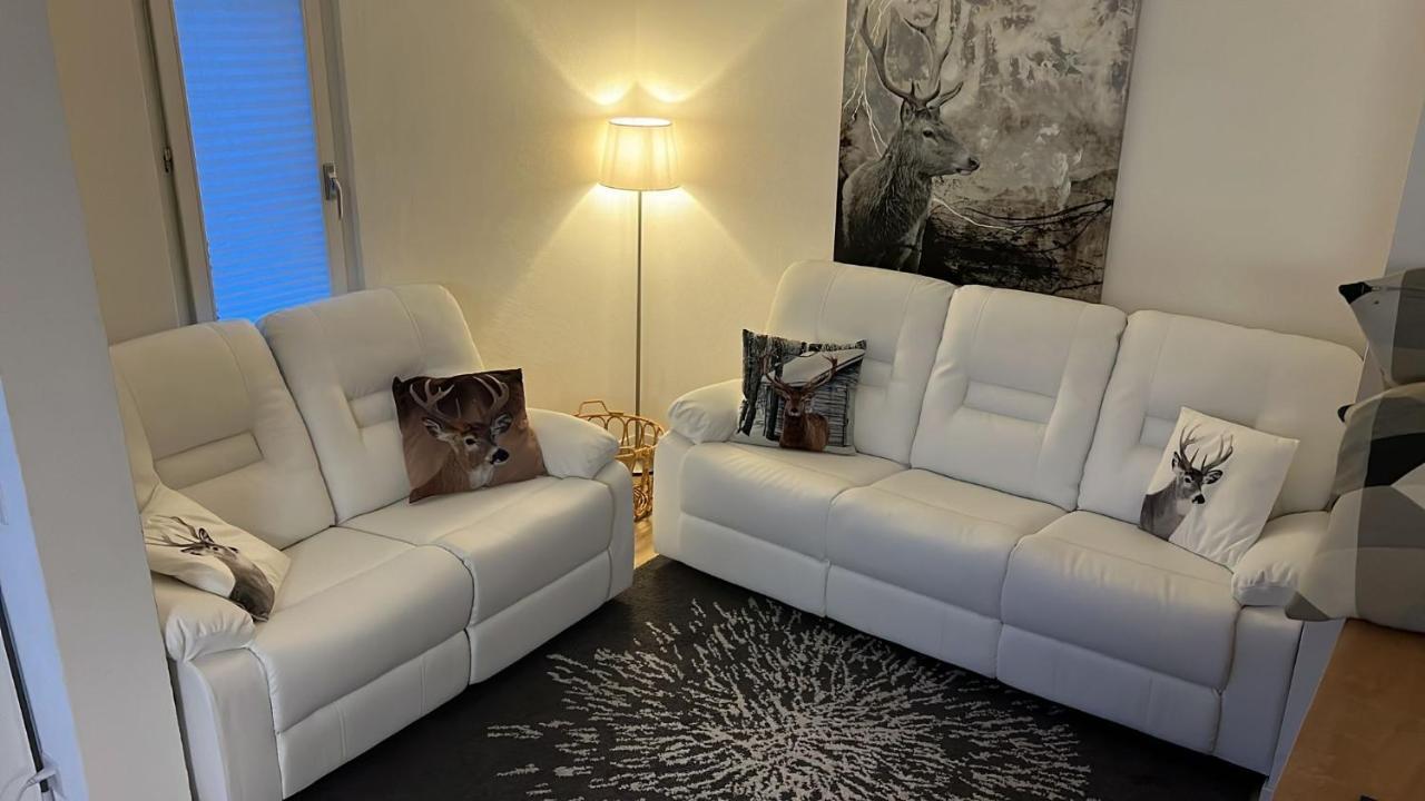 Apartment Agrimonia - 5,5-zi Duplex Bis 9 Personen Mit Eigenem Garten Davos