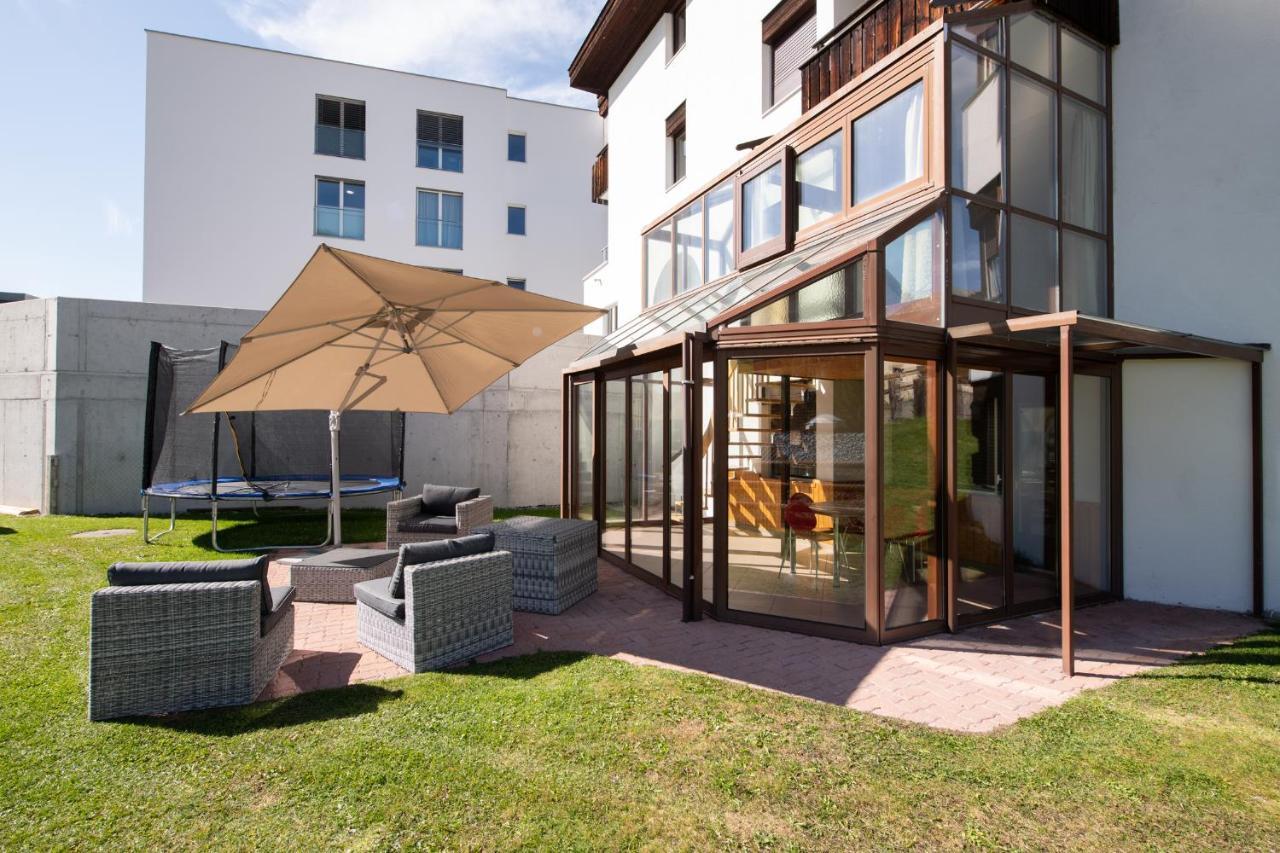 Agrimonia - 5,5-zi Duplex Bis 9 Personen Mit Eigenem Garten Apartment Davos